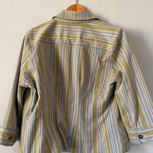 Button Up Jacket - Picture 4 of 7